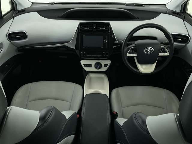 TOYOTA PRIUS 2016 Image 31