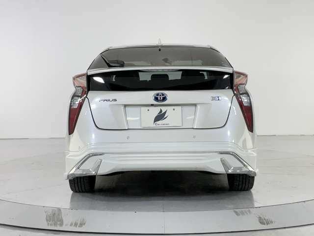 TOYOTA PRIUS 2016 Image 31