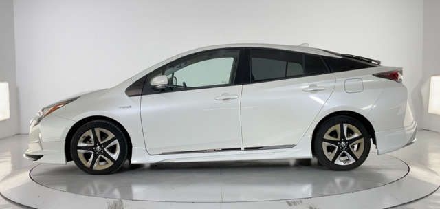 TOYOTA PRIUS 2016 Image 31
