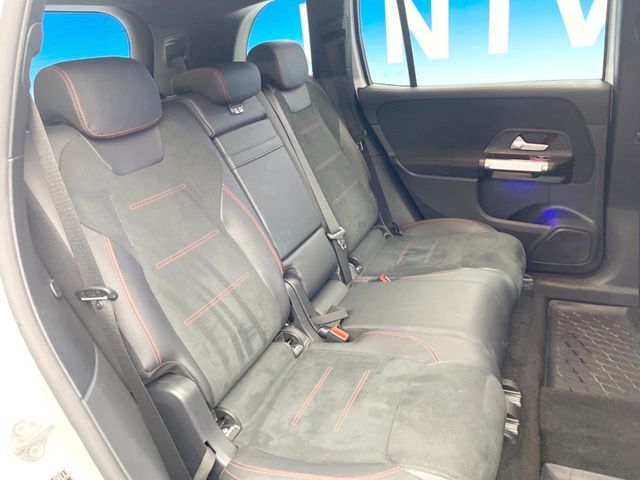 MERCEDES BENZ GLB 2022 Image 31