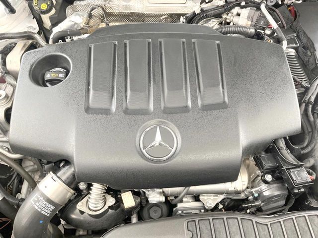 MERCEDES BENZ GLB 2022 Image 31