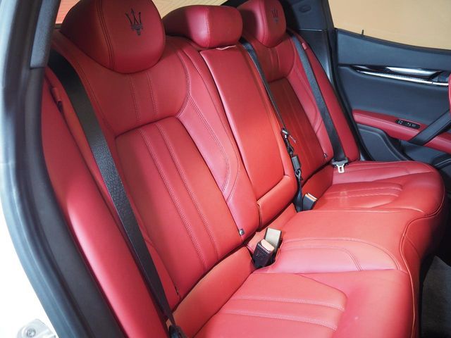 MASERATI GHIBLI SEDA 2018 Image 31