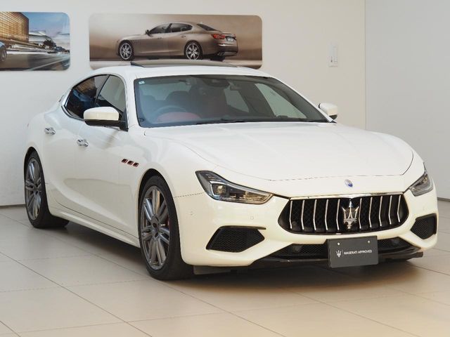 MASERATI GHIBLI SEDA 2018 Image 31
