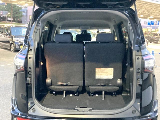 TOYOTA SIENTA HYBRID 2016 Image 31