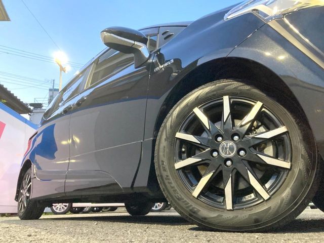 TOYOTA SIENTA HYBRID 2016 Image 31