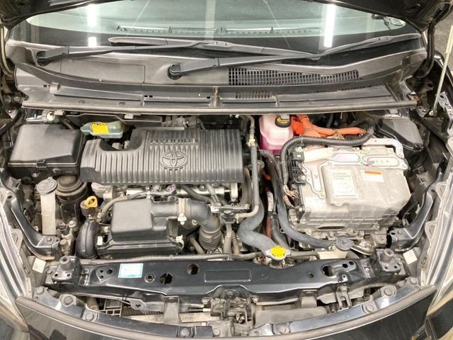 TOYOTA SIENTA HYBRID 2016 Image 31