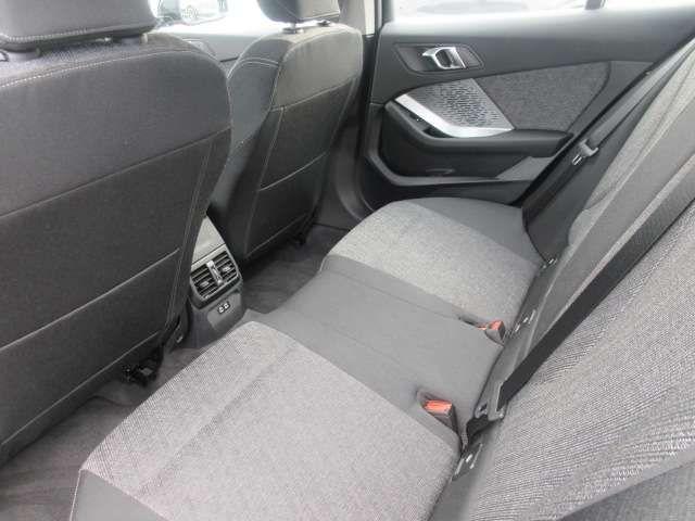 BMW 1SERIES 2025 Image 31