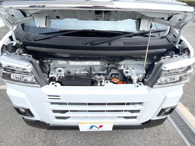 DAIHATSU ATRAI VAN 2022 Image 31