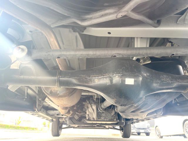 DAIHATSU ATRAI VAN 2022 Image 31