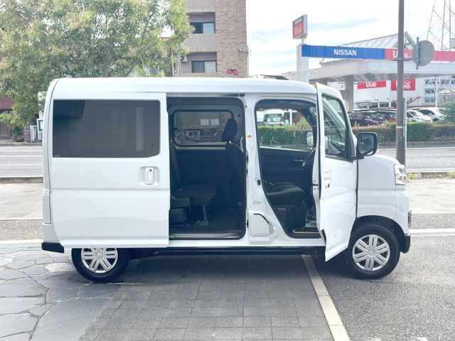 DAIHATSU ATRAI VAN 2022 Image 31