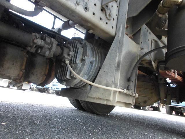 ISUZU ELF 2015 Image 31