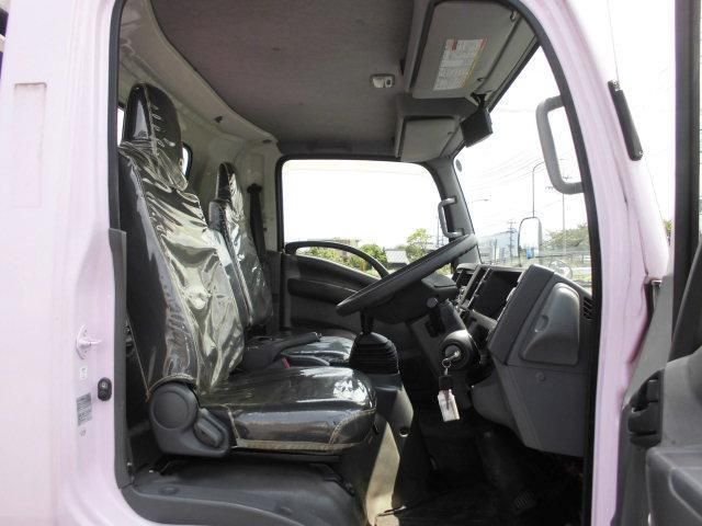 ISUZU ELF 2015 Image 31