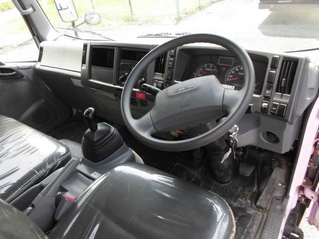 ISUZU ELF 2015 Image 31