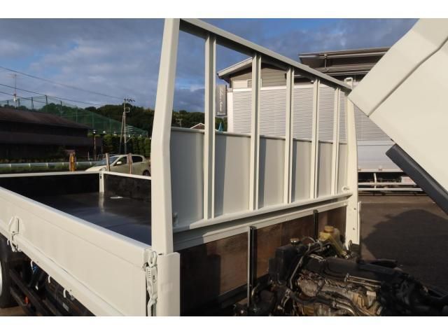 MITSUBISHI CANTER 2019 Image 31