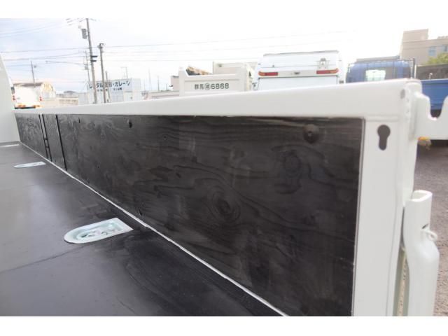 MITSUBISHI CANTER 2019 Image 31