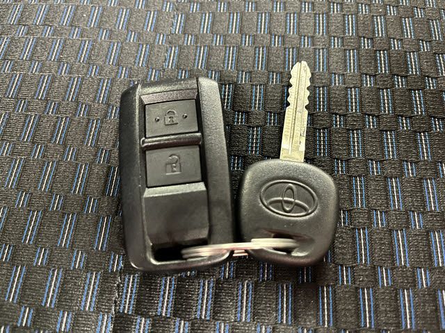 TOYOTA DYNA 2022 Image 31