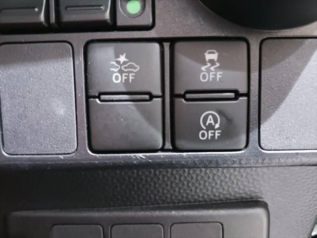 TOYOTA TANK 2018 Image 31