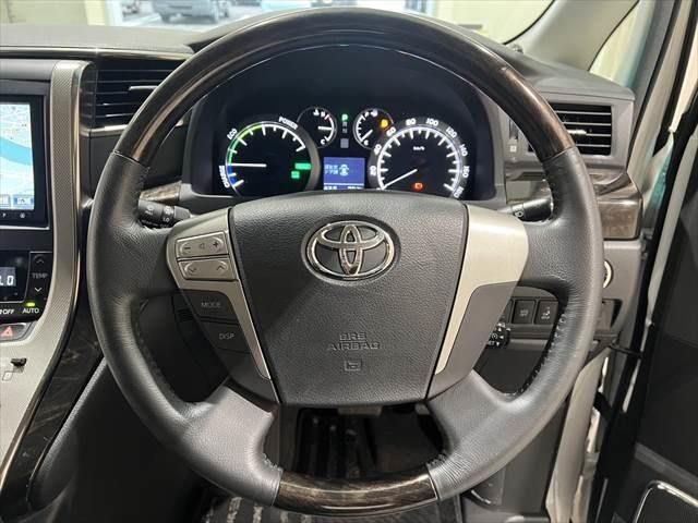 TOYOTA VELLFIRE  HYBRID 4WD 2012 Image 31