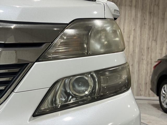 TOYOTA VELLFIRE  HYBRID 4WD 2012 Image 31