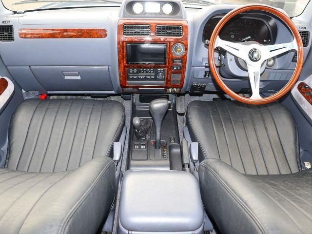 TOYOTA LANDCRUISER PRADO 1999 Image 31