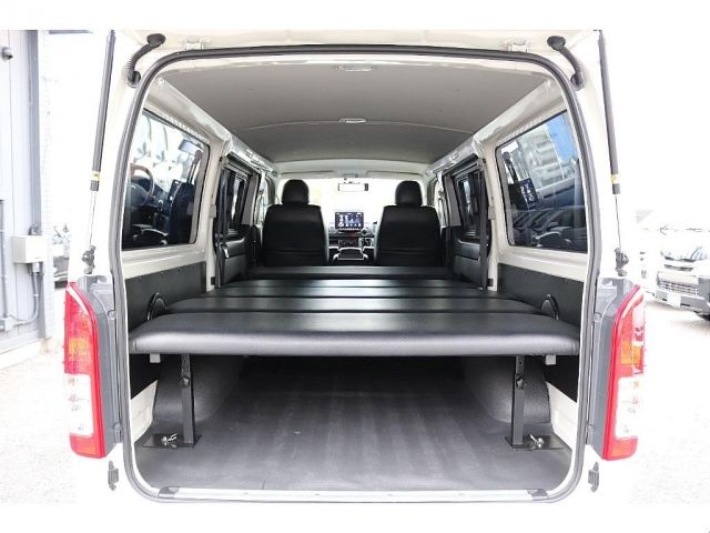 TOYOTA HIACE VAN 2WD 2016 Image 31