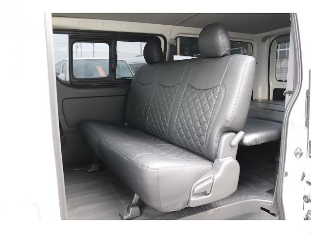 TOYOTA HIACE VAN 2WD 2016 Image 31