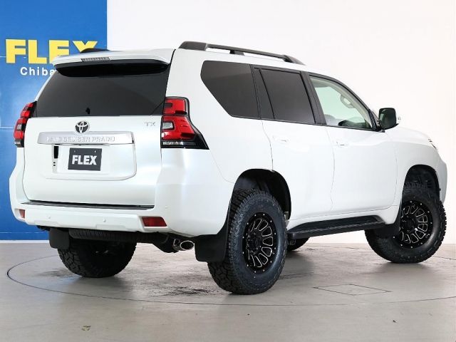 TOYOTA LANDCRUISER PRADO 2023 Image 31
