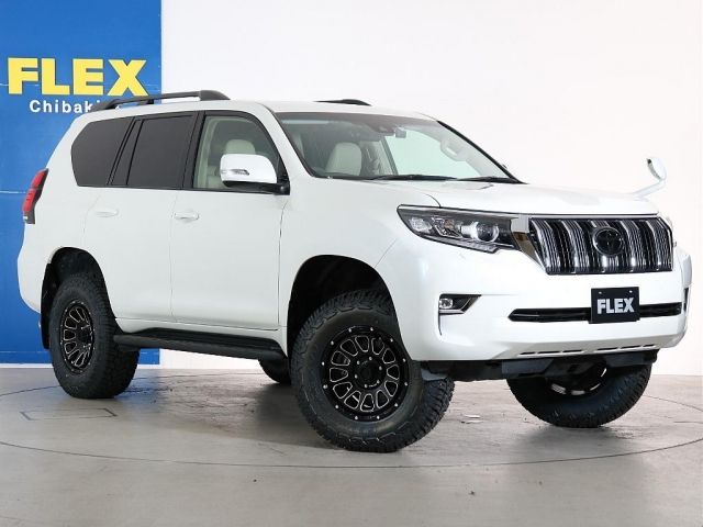 TOYOTA LANDCRUISER PRADO 2023 Image 31