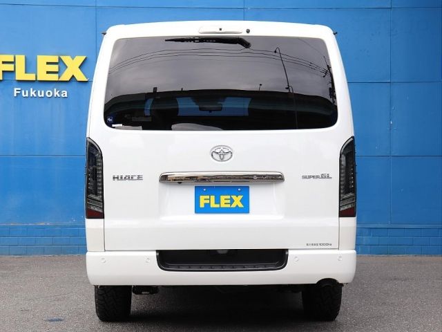 TOYOTA HIACE VAN 2WD 2022 Image 31
