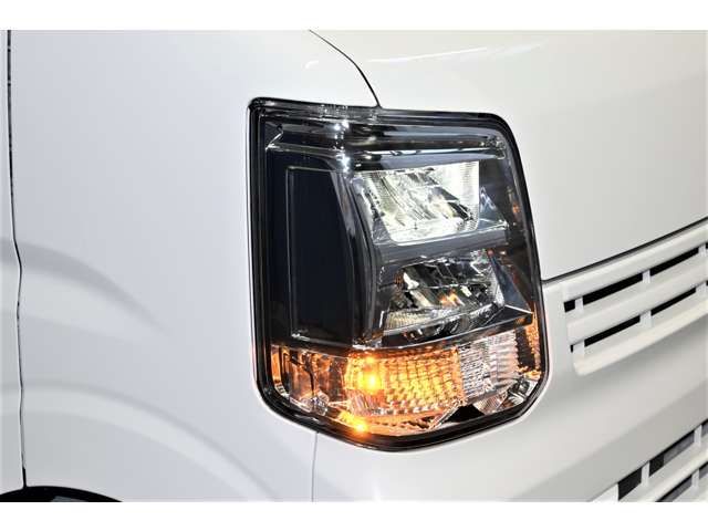 MITSUBISHI MINICAB VAN 2024 Image 31