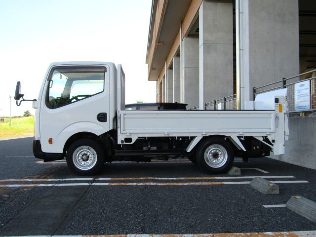 NISSAN ATLAS 2014 Image 31