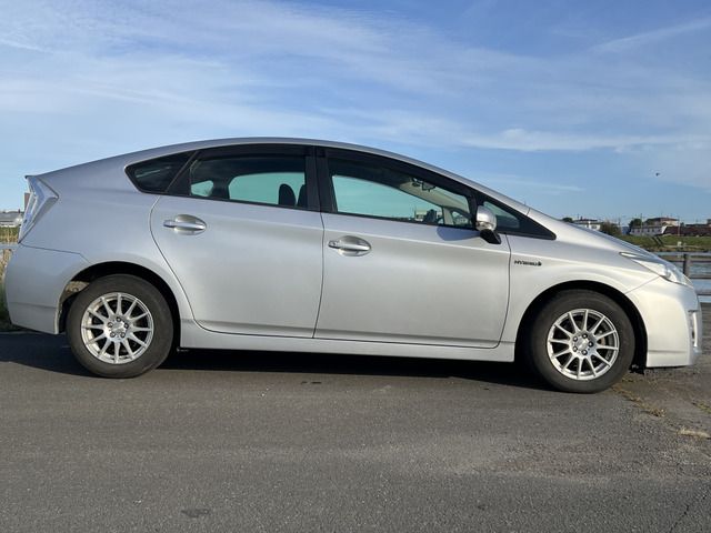 TOYOTA PRIUS 2010 Image 31