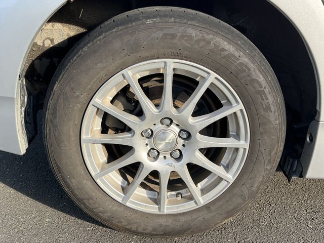 TOYOTA PRIUS 2010 Image 31