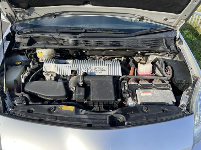 TOYOTA PRIUS 2010 Image 31