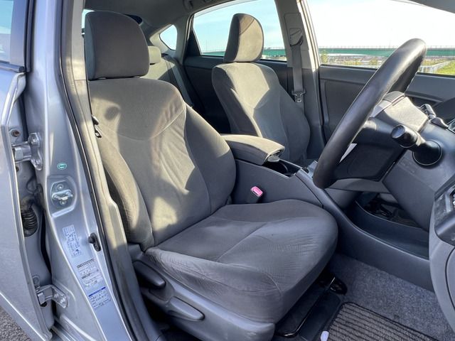 TOYOTA PRIUS 2010 Image 31