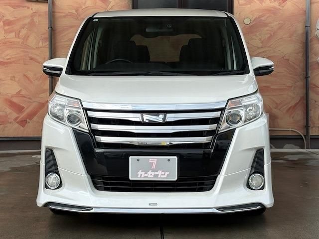 TOYOTA NOAH 2015 Image 31