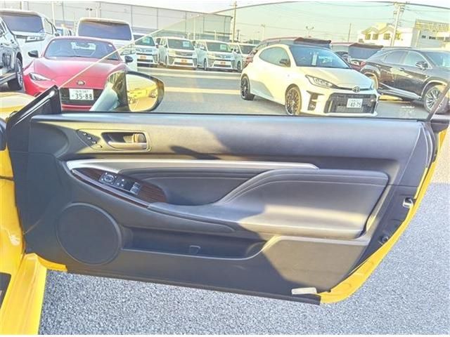 TOYOTA LEXUS RC300 2019 Image 31