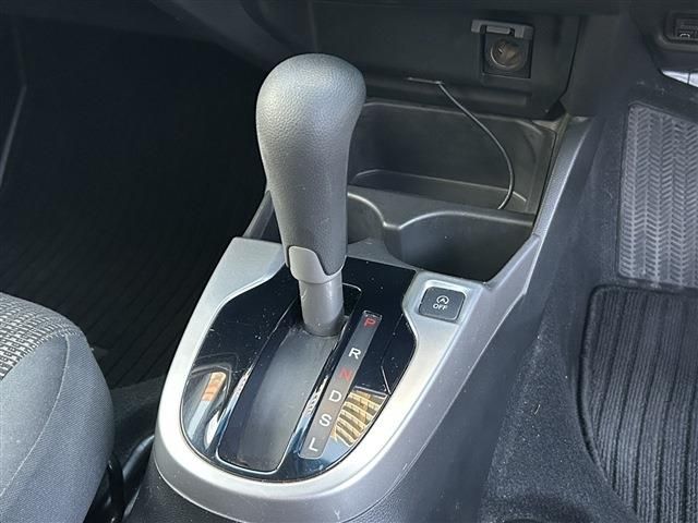 HONDA FIT 2017 Image 31