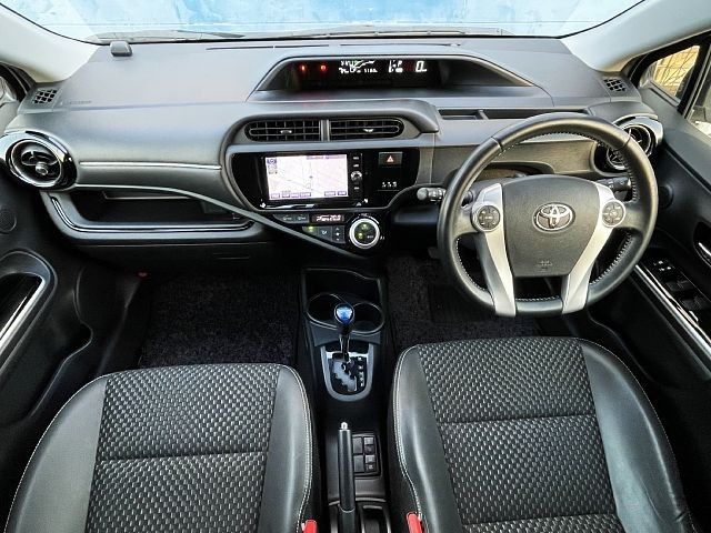 TOYOTA AQUA 2016 Image 31