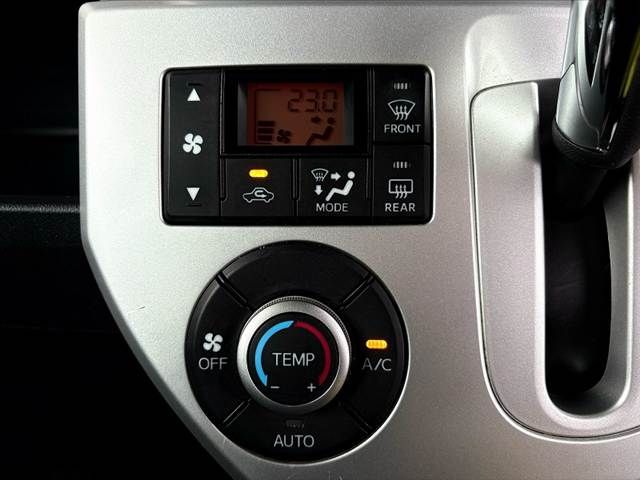 DAIHATSU WAKE 2015 Image 31