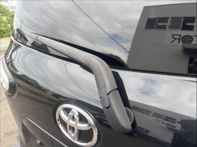 TOYOTA SIENTA 2016 Image 31