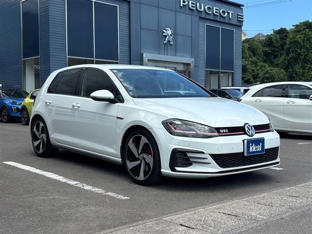 VOLKSWAGEN GOLF GTI 2017 Image 31