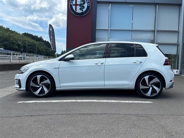 VOLKSWAGEN GOLF GTI 2017 Image 31