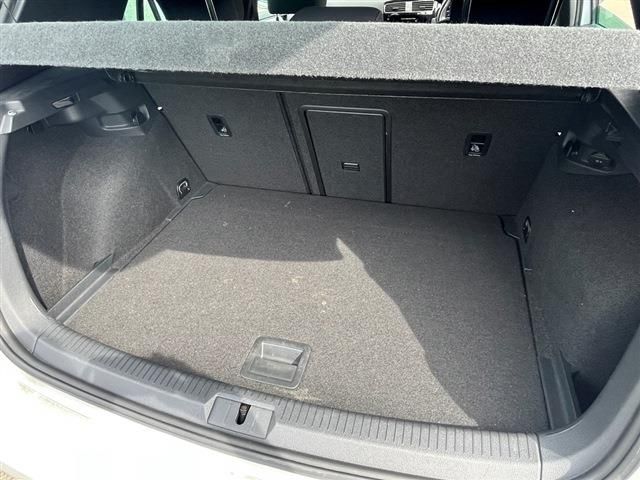 VOLKSWAGEN GOLF GTI 2017 Image 31