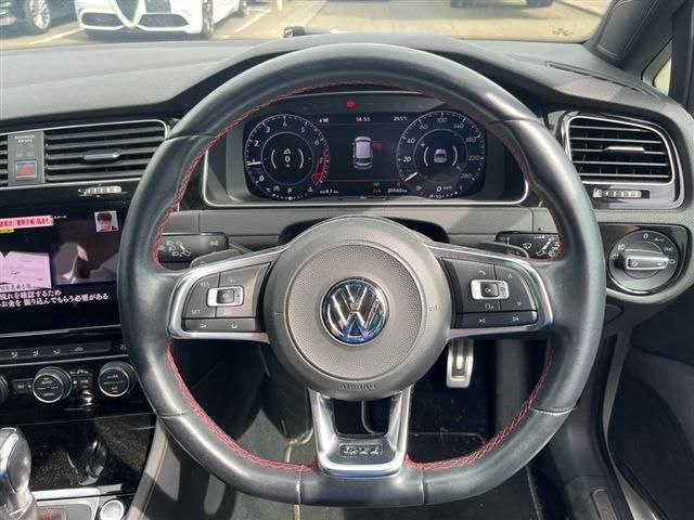 VOLKSWAGEN GOLF GTI 2017 Image 31