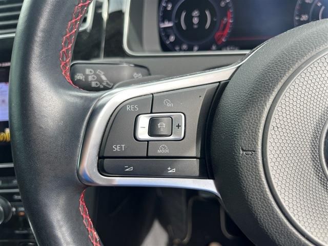 VOLKSWAGEN GOLF GTI 2017 Image 31