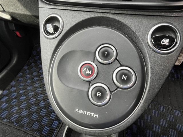 FIAT ABARTH 595C 2020 Image 31