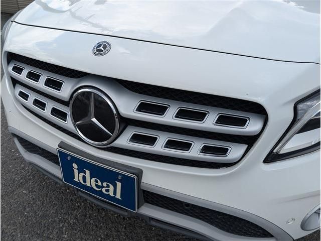 MERCEDES BENZ GLA CL 2018 Image 31