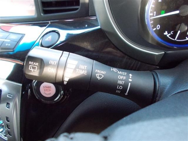 NISSAN ELGRAND  4WD 2020 Image 31