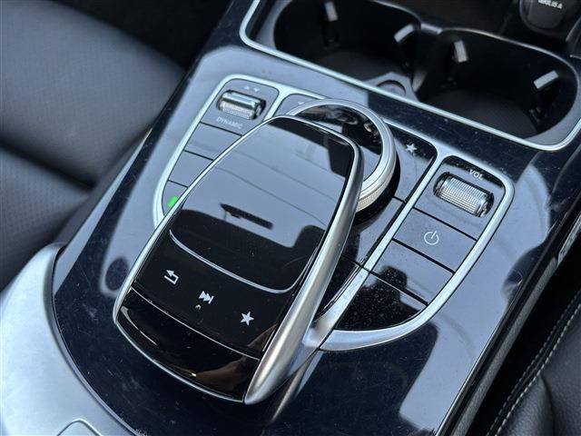 MERCEDES BENZ C CLAS 2018 Image 31